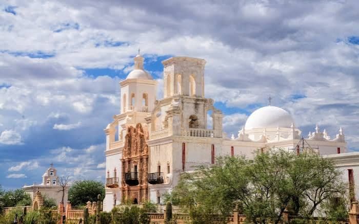 Parroquia de San Miguel Arcángel